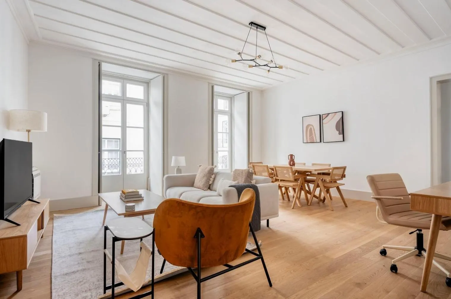 Privatunterkunft Rooms In Modern And Pleasant Shared Apartment, Santo Antonio Church In Lissabon Portugal